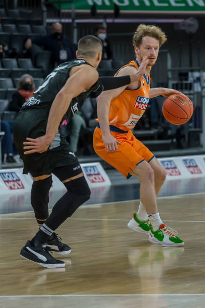 再次撕开了 再次撕开了