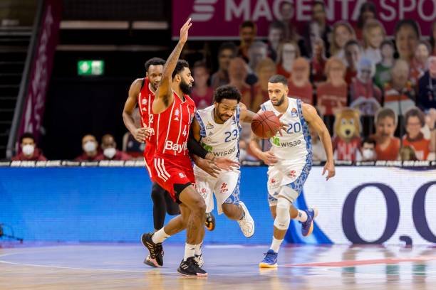 对球队造成 对球队造成